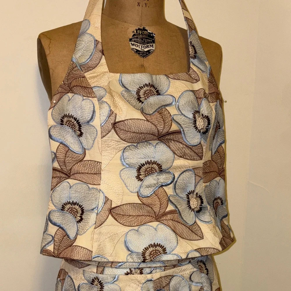 Etcetera Floral Two-Piece Pantsuit in Cream, Blue, and Brown - Picture 3 of 5